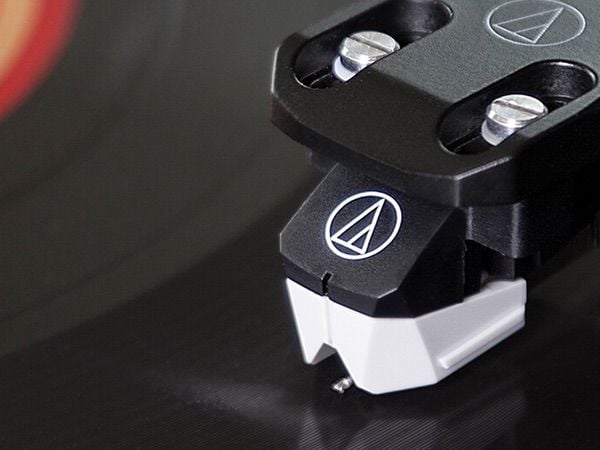 Minibanner Audio Technica Capsulas Shellac