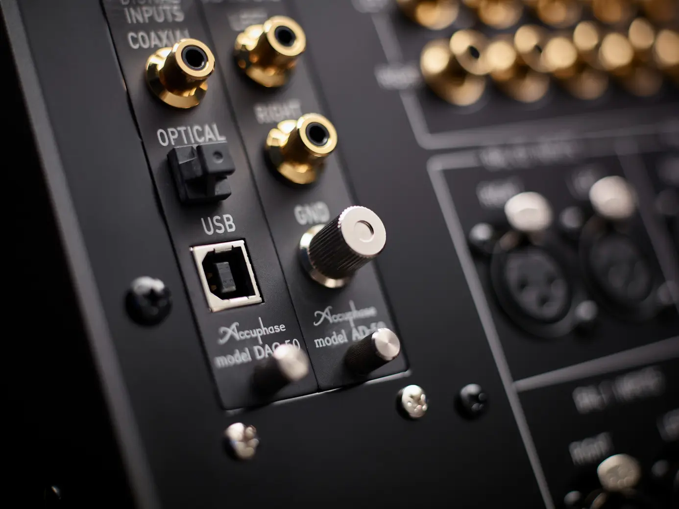 Accuphase E-800S Conectividad y <strong>entradas</strong>