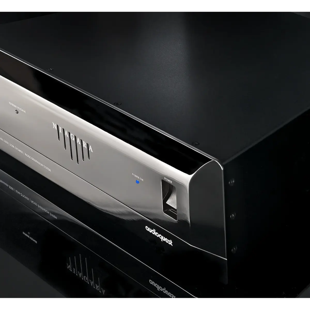 Audioquest Niagara 5000 Audioquest Niagara 5000 <strong>Corrección de potencia</strong> transitoria pasiva y activa
