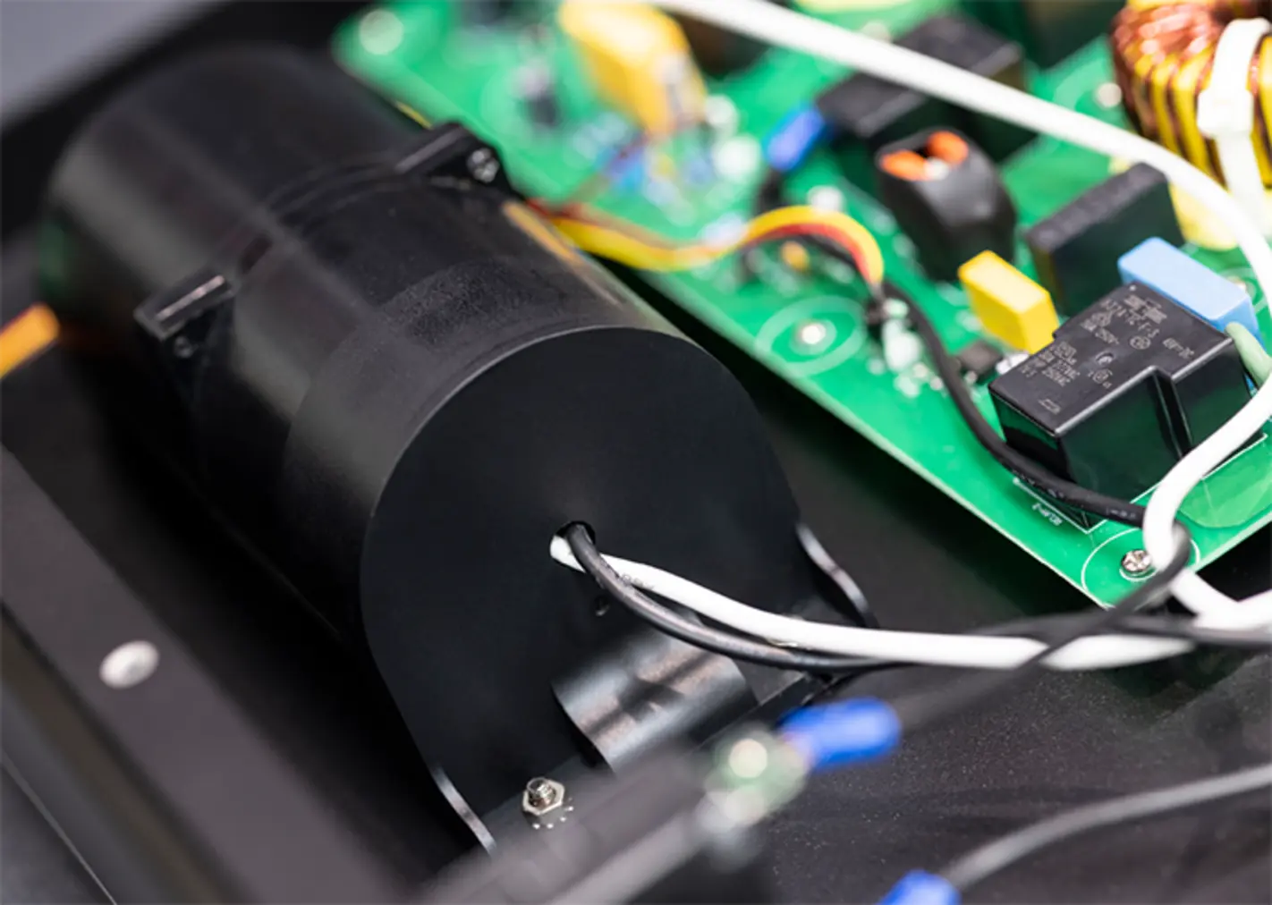 Audioquest PowerQuest 505 Audioquest PowerQuest 505 <strong>Diseño</strong> y montaje en rack