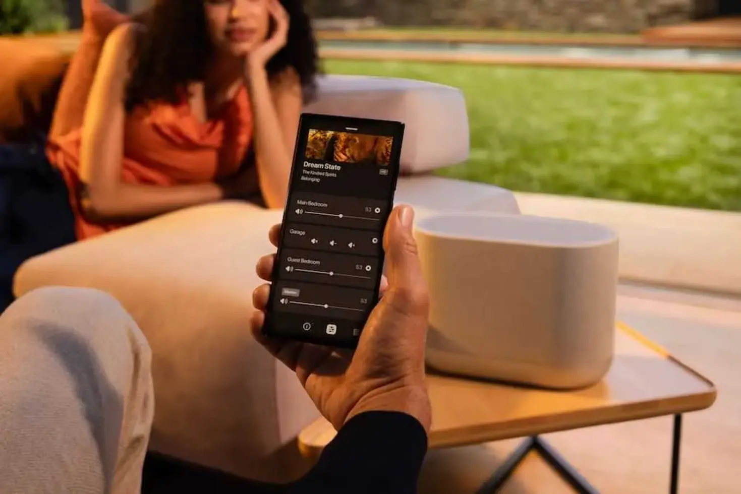 Denon Home 400 Denon Home 400 <strong>Ecosistema HEOS</strong> y expansión multiroom