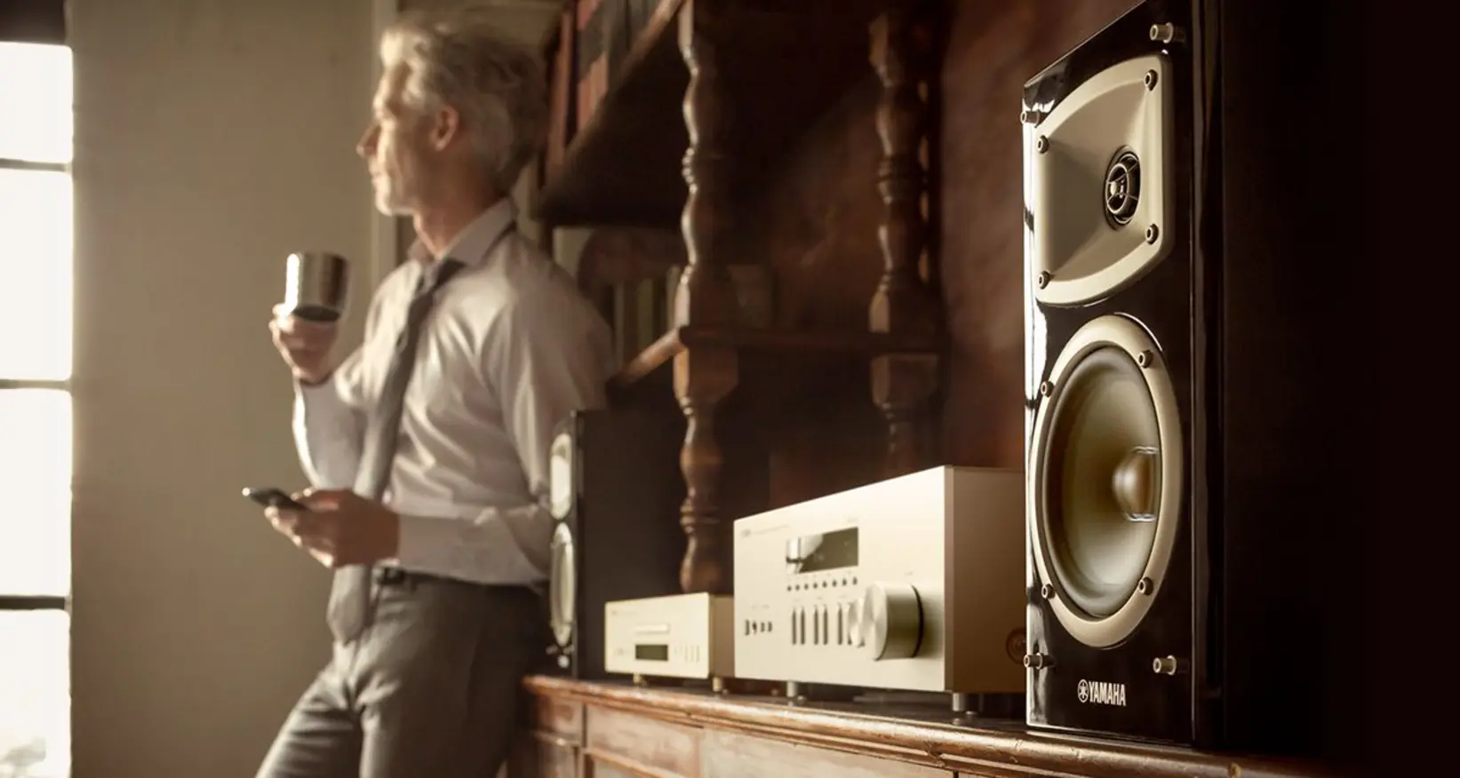 Yamaha R-N303D Yamaha R-N303D <strong>Sonido</strong> de alta fidelidad