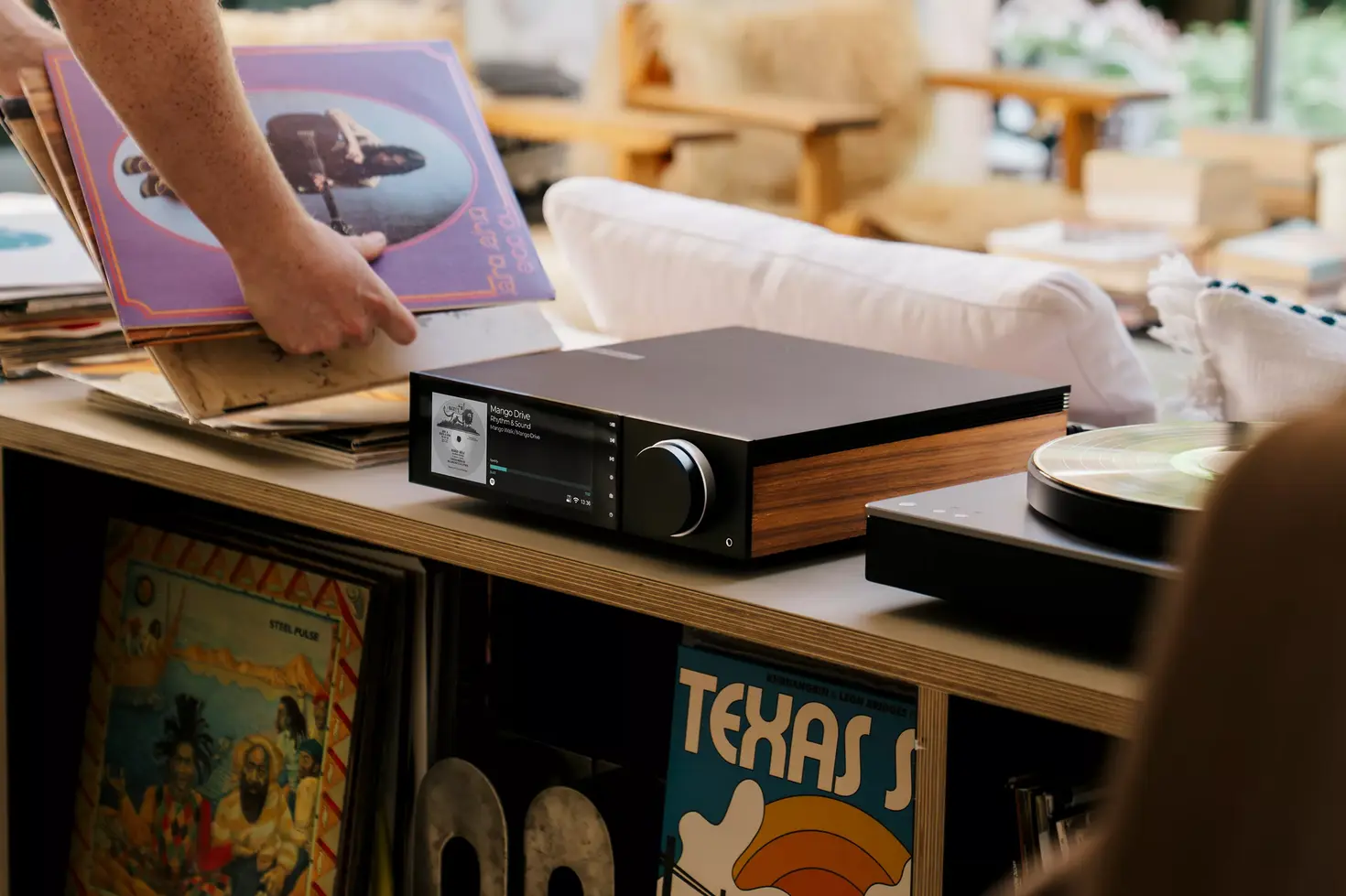 Cambridge Audio EVO 150 SE Cambridge Audio EVO 150 SE <strong>Streaming</strong> con StreamMagic Gen 4: plataformas y red local