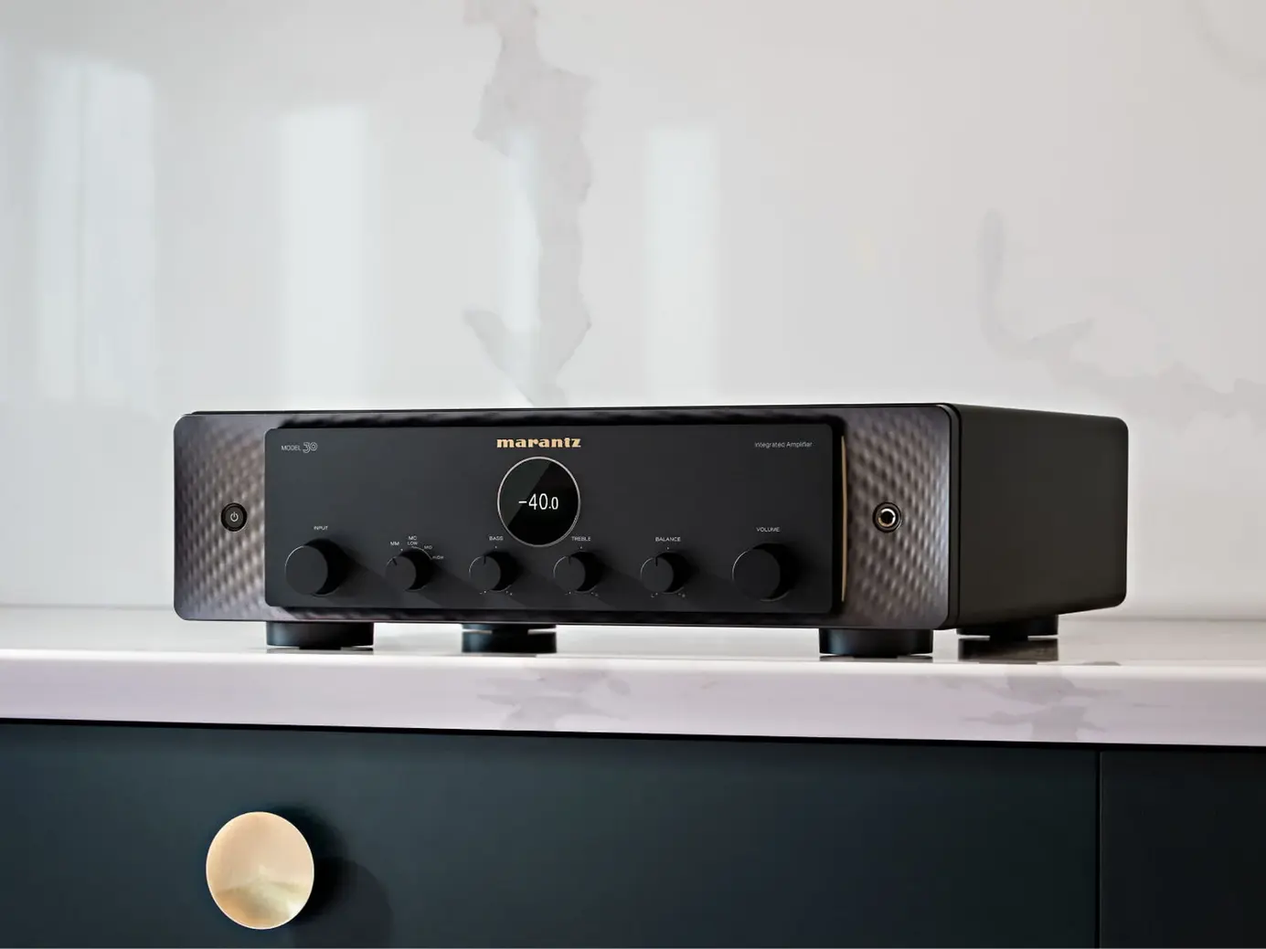 Marantz Model 30 <strong>Potencia y control</strong> de señal